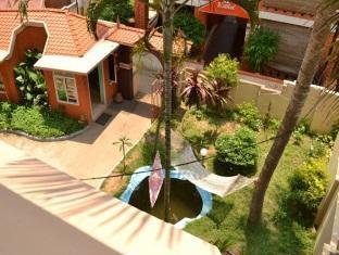 Cosmic Leisure Resort โกวาลัม ภายนอก รูปภาพ